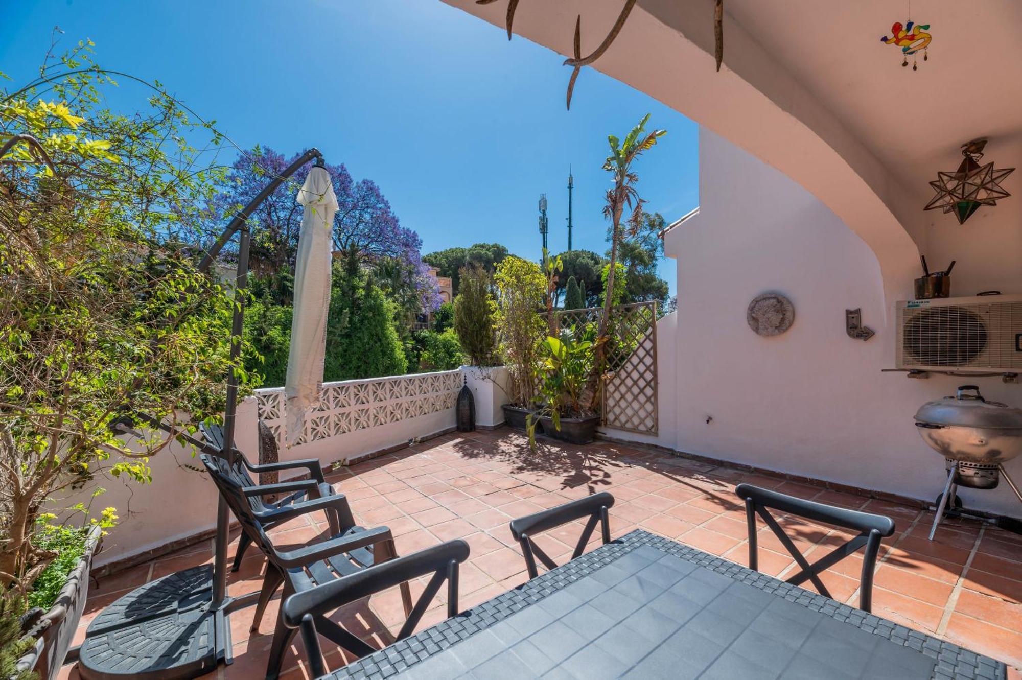 Vb Arcos De La Perla 2bdr Holiday home Benalmadena
